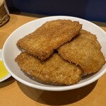 Tonkatsu Tarou - ミニカツ丼850円