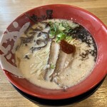 ラーメン まこと屋 - 牛じゃんラーメン