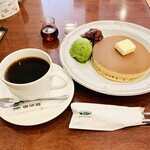 Kohikan - 北海道あずき&抹茶アイスホットケーキ1枚セット1170円