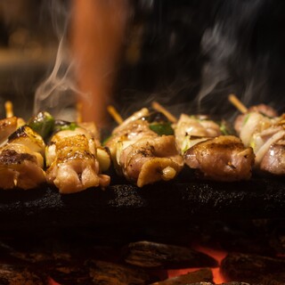 [Must-see for party planners! Perfect for parties] Enjoy charcoal Yakitori (grilled chicken skewers) and more from 3,000 yen