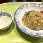 北京餃子 - 5/8炒飯は普通に一人前な量です