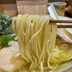 ジャパニーズ ラーメン 五感 - 