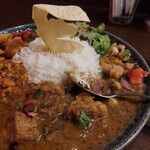 Curry bar nidomi - 