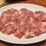 焼肉 スタミナ苑 - 黒タンスジ1,540円