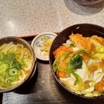 Udon Dokoro Menraku - 