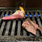 焼肉食道 大勝 - 焼肉は　火力が強いのがいいですね。