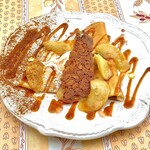 ムッシュ ペペ - りんごのソテー、カルバドス、シナモン、キャラメルのマリアージュ