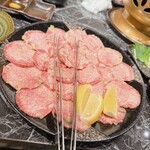 黒毛和牛炭火焼肉　名将 - 