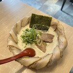 麺道 しゅはり 六甲道本店 - 