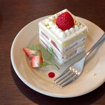 喫茶ドセイノワ - いちごのショートケーキ