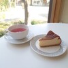 MOMI-CAFE - 
