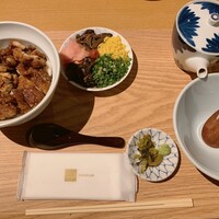 鶏料理 清水 - 名物鶏蒲焼きひつまぶし
