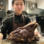 渡辺料理店 - 岩松ファーム直送のえぞ鹿 背肉ロースト。