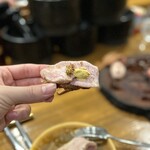 渡辺料理店 - たむらパンのバゲットに乗せて…