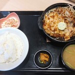 炙り焼 丼・どん - チキンステーキ鉄板焼定食