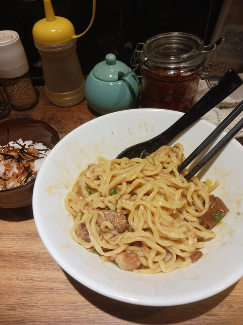 まぜそば専門店 MOG 堀町店 （マゼソバセンモンテン モグ） - 赤塚/油