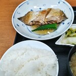 Kitokito Shokudou - カレイ煮付け