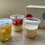 カラフル - カラフルなフルーツゼリー ＆ いちごのプリン ＆ カラフルの並木坂プリン