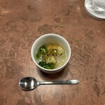 デセールアンアシェット - サラダオニオン