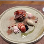 デセールアンアシェット - ベリーショコラ