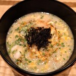 伯雲 - 河豚雑炊にポン酢を回しかけて