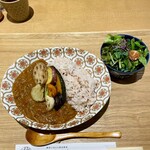 リセルキッチン - 有機野菜のヴィーガンカレー