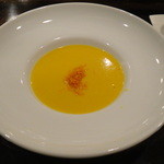 ステーキ池田 - 人参のクリーミースープ