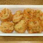 ディオ - 沢山入ったミニ野菜かき揚げ (税抜)198円 ※開封後 (2024.02.09)