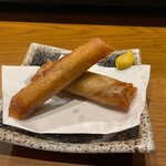 神保町 すしわさび - 揚げ焼売。