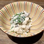 手打ちそば やっ古 - 菜の花とごぼうの白和え