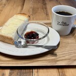 Cafe Zarame - トーストセット、ブレンドコーヒー