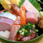 幸寿司 - ランチ限定 おまかせ丼　¥1,650