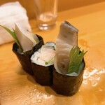 鮨 うみから - シメサバガリ巻き。