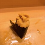 鮨 うみから - ジューシー雲丹！美味しいぞ。