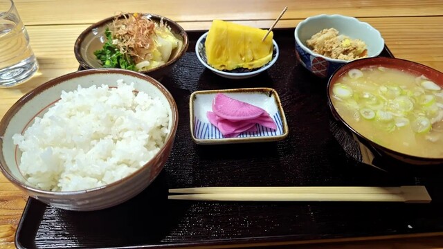 石沢屋 - 曲沢（食堂）の写真