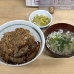 なんどき屋 - 牛めし(並)、750円