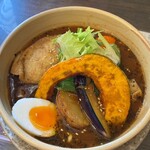 マタレー - チキンカレー(煮込み)(辛さ Level6：激辛0、SOUP オリジナルスープ)