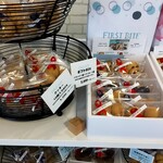 FIRST BITE - 焼き菓子5。