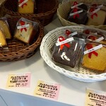 FIRST BITE - 焼き菓子1。