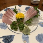 初よし - ぶりの刺身