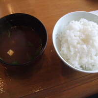 利心 - ご飯と赤だし