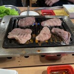 焼肉一心たん助 - 