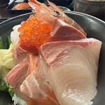 Kaisendon Umibouzu - 気まぐれ海鮮丼