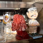 LOUIS PRIMA - ダイアナ，ミック，アルがお出迎え