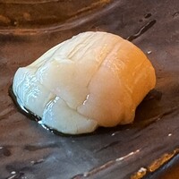 SUSHI TOKYO TEN、 六本木店 - ホタテ