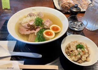 らーめん 鉢ノ葦葉 - 特製らー麺
熊野地鶏の釜炊き味ごはん(小)