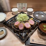 tonkatsu.jp - サドルバックのヒレカツ定食
