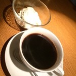 Dainingu Kafe Ba Furatto - 