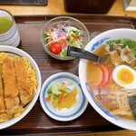 Yangaya - かつ丼ラーメンセット 1650円