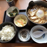 Yoshitsuneya - 肉豆腐定食　800円